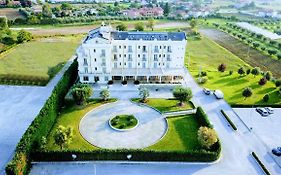 Hotel Concorde